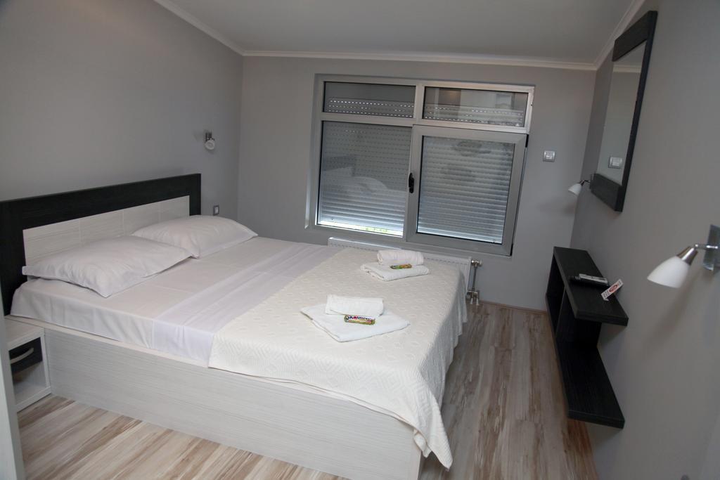 Silver House Hostel Čačak Szoba fotó
