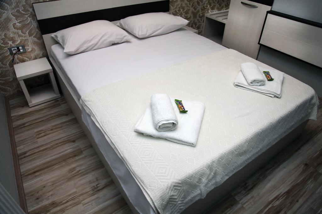 Silver House Hostel Čačak Szoba fotó